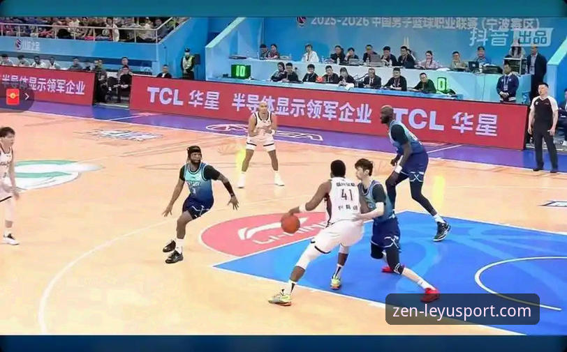 兰道夫加时统治vs李悦州准绝杀：浙江83-81逆转宁波，谁是季后赛真英雄？